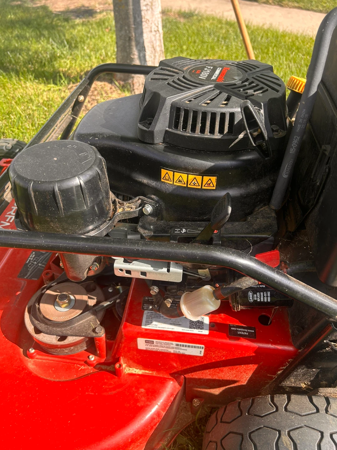 Toro Commercial Lawn Mower with Kawasaki FJ180V Engine - photo 5