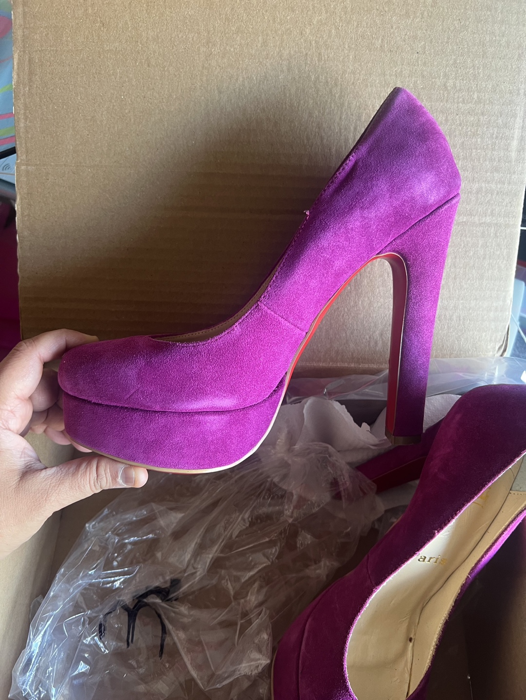 Christian Louboutin Suede Platform Heels velvet - photo 2