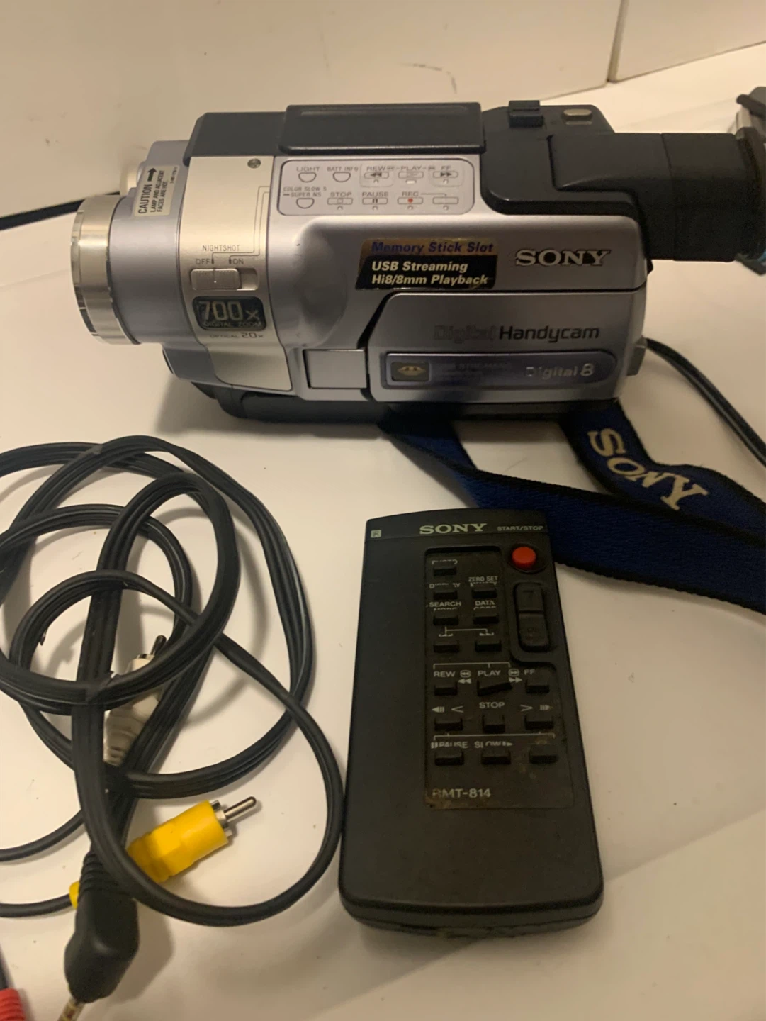 Sony Digital Handycamcorder DCR-TRV350 - photo 5
