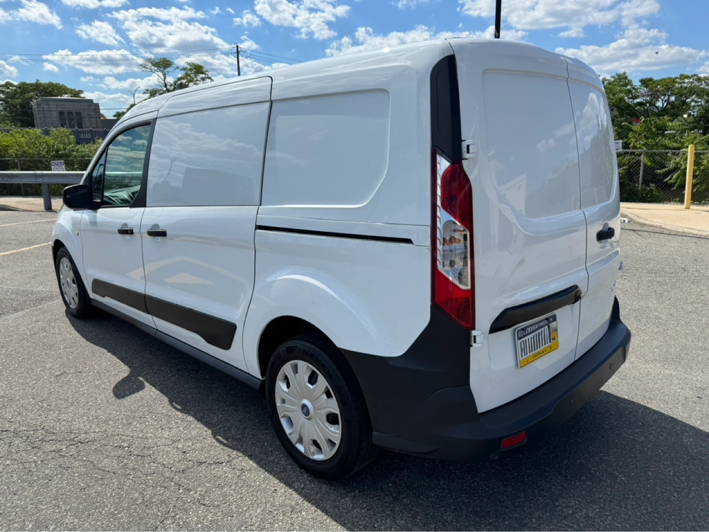 19 Ford Transit Connect Cargo Van 4cyl - photo 2
