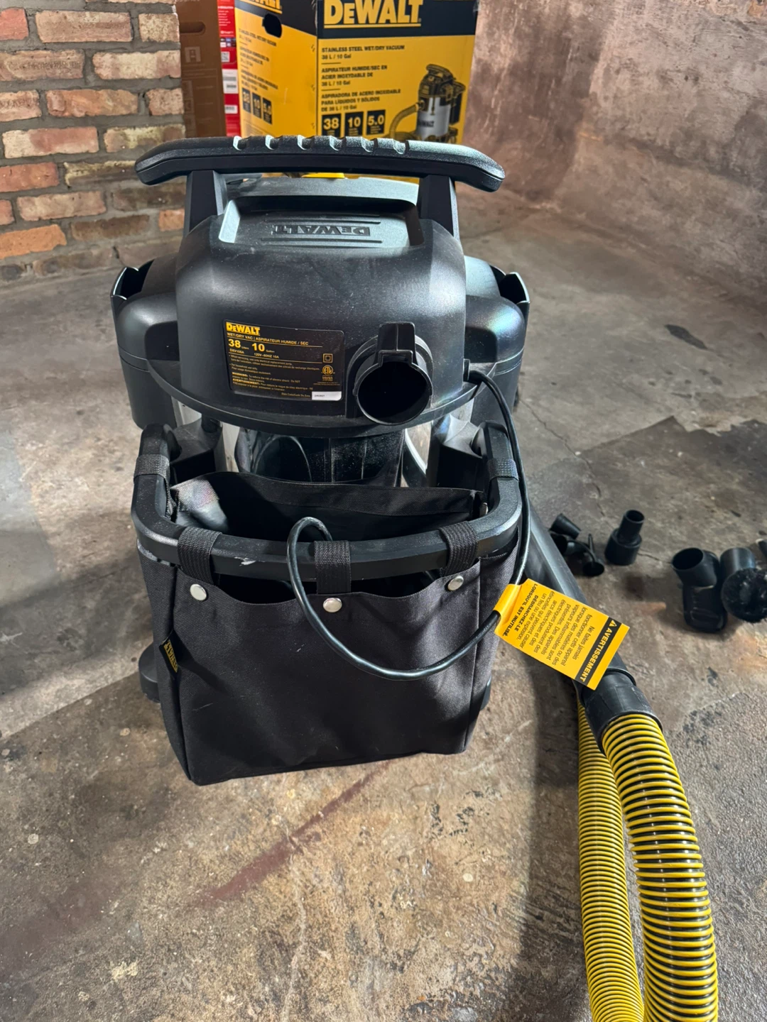 DeWalt 10 Gallon Stainless Steel Wet/Dry Vacuum - photo 5