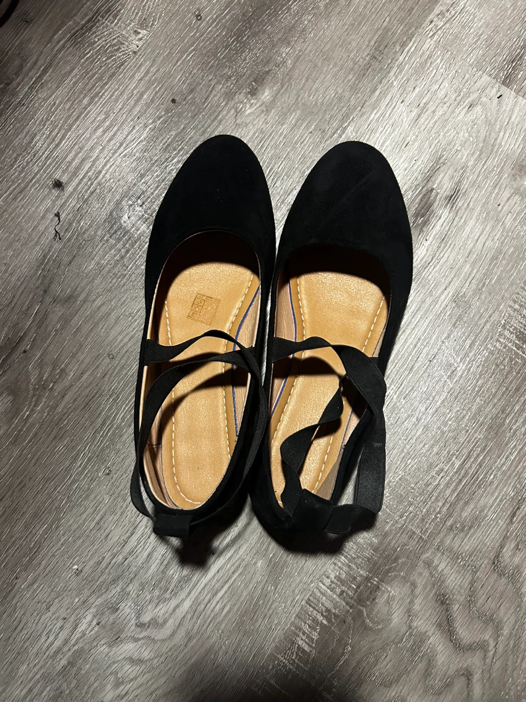 Black Ballet Flats