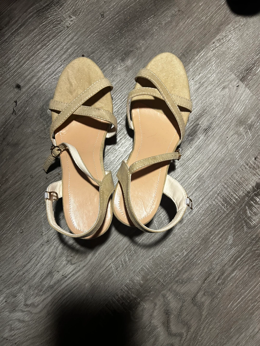 Women's Tan Strappy Sandals
