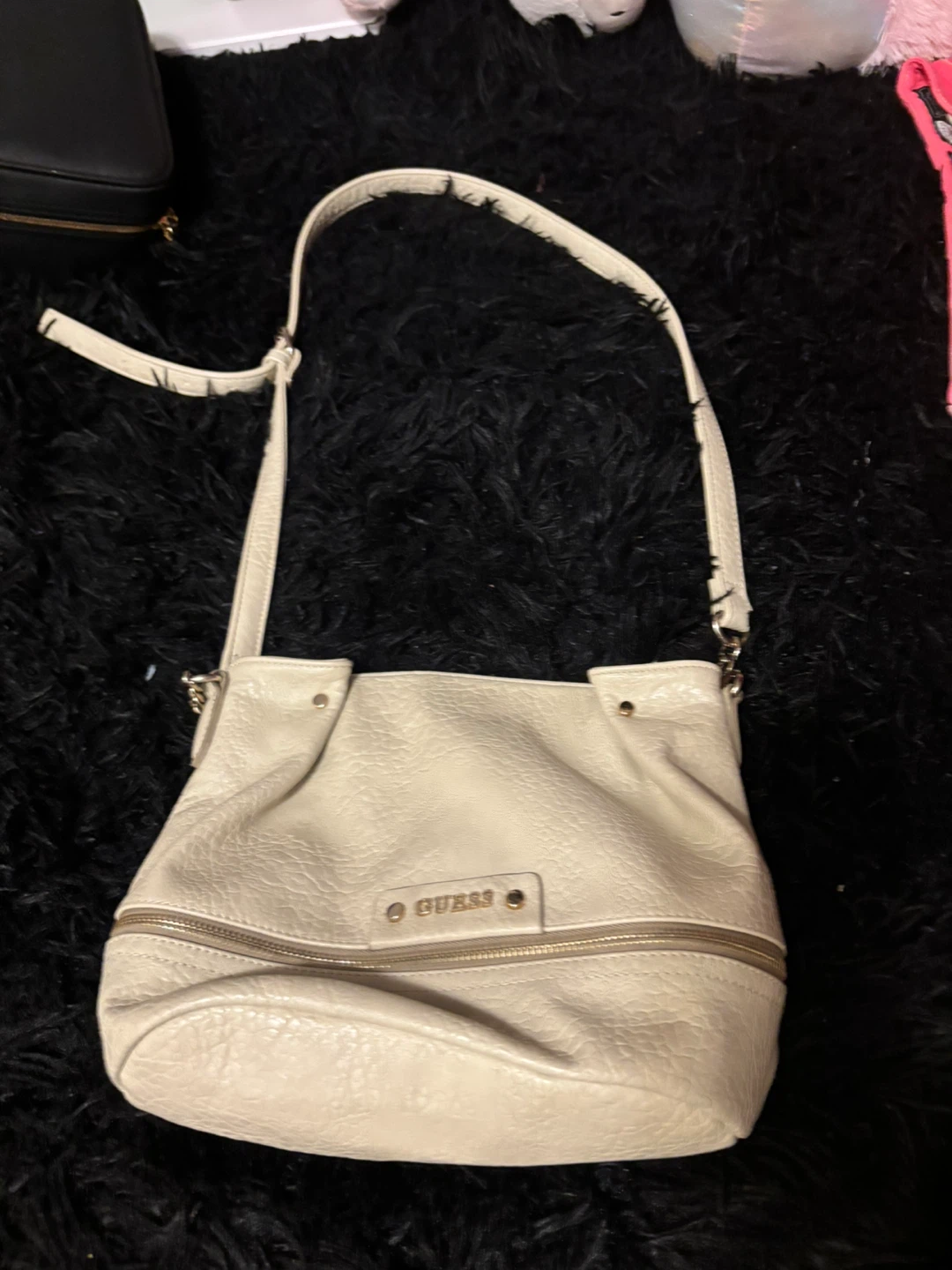 Cream Guess Shoulder Bag