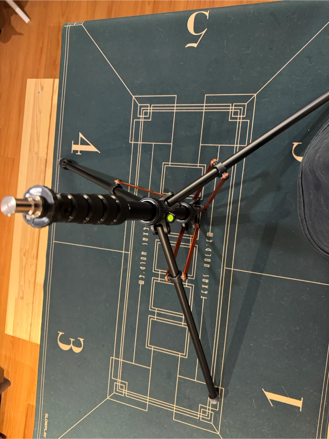Fotopro Tripod - photo 2