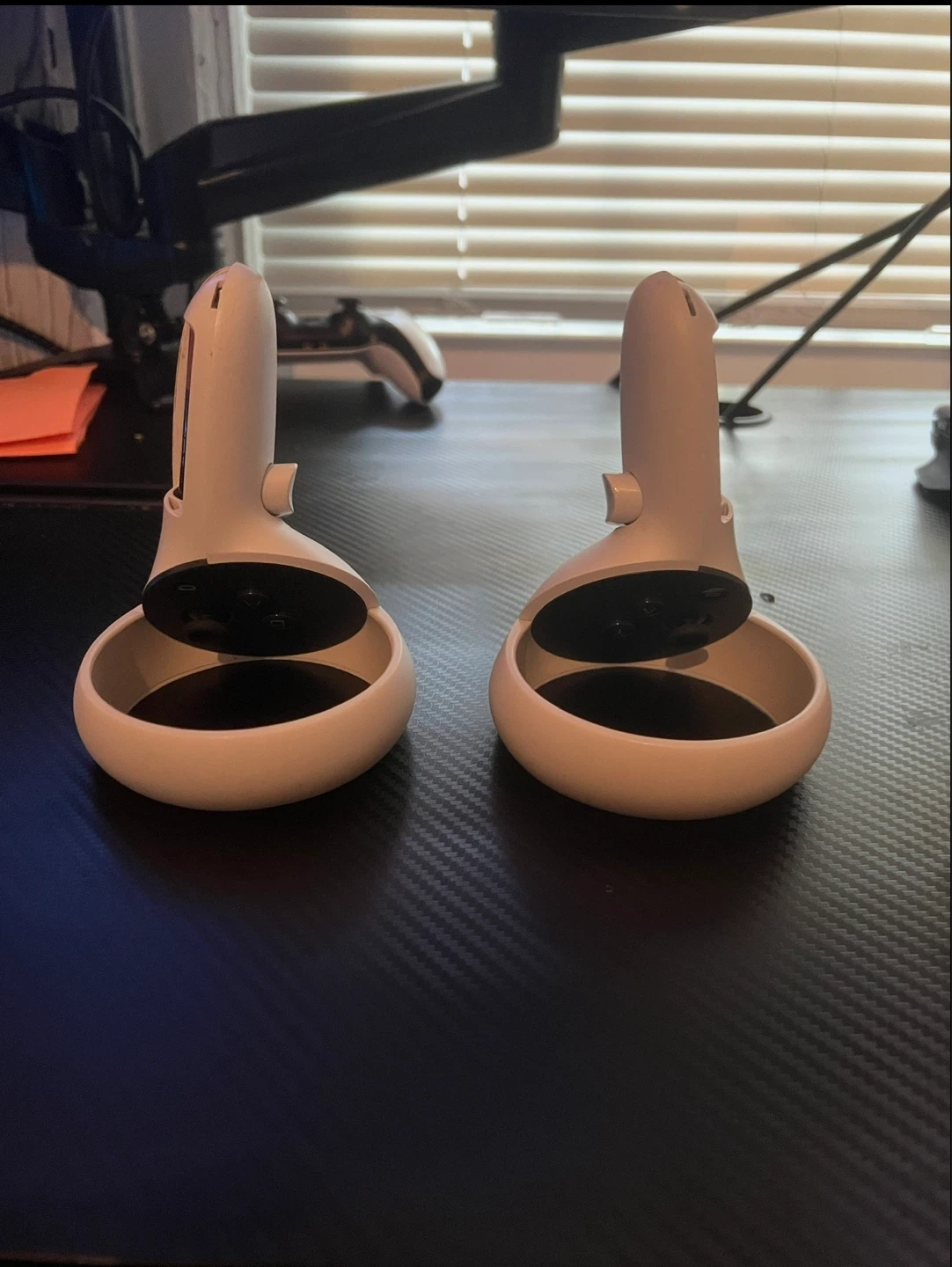 Meta Quest 2 VR Headset with Battery Pack - photo 4