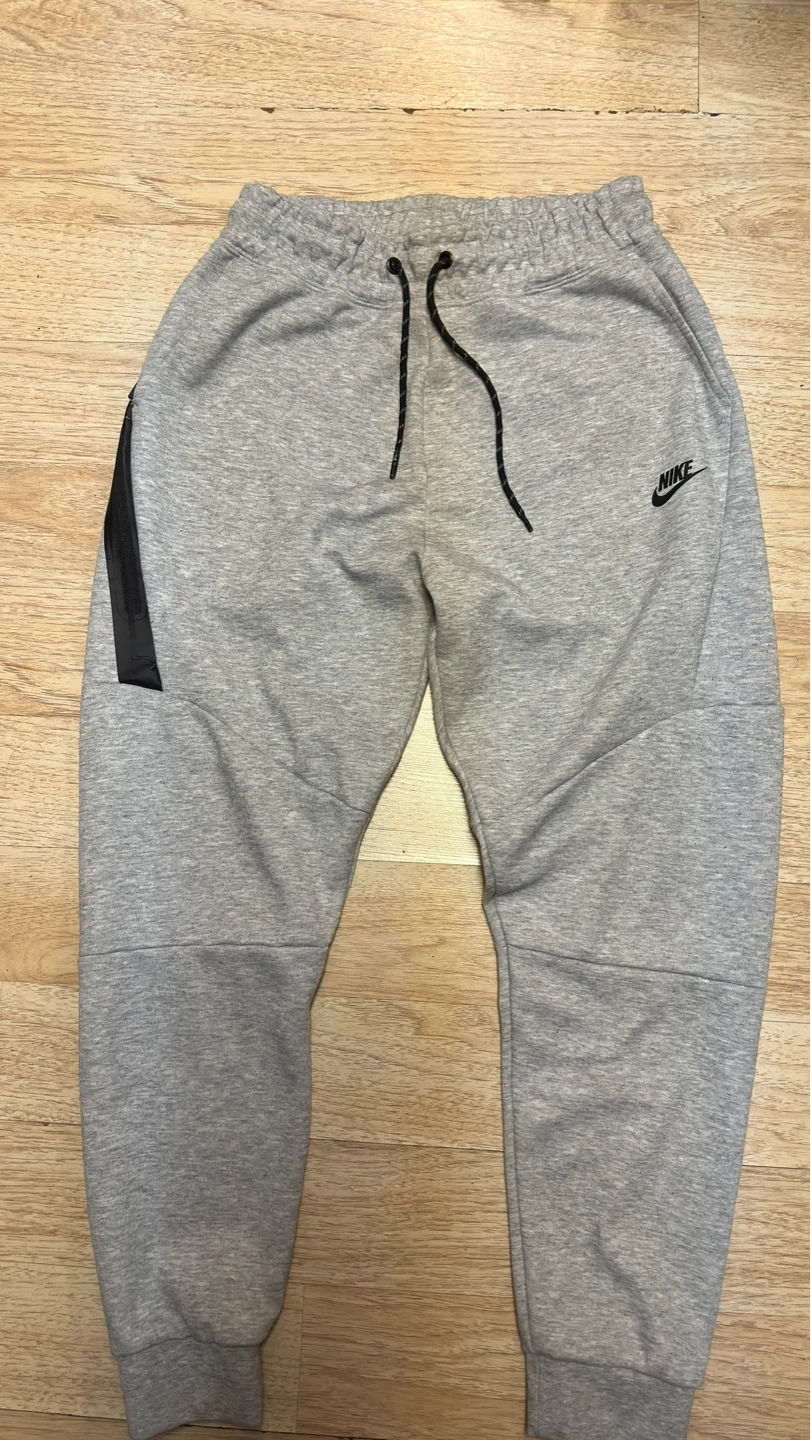Nike tech pants