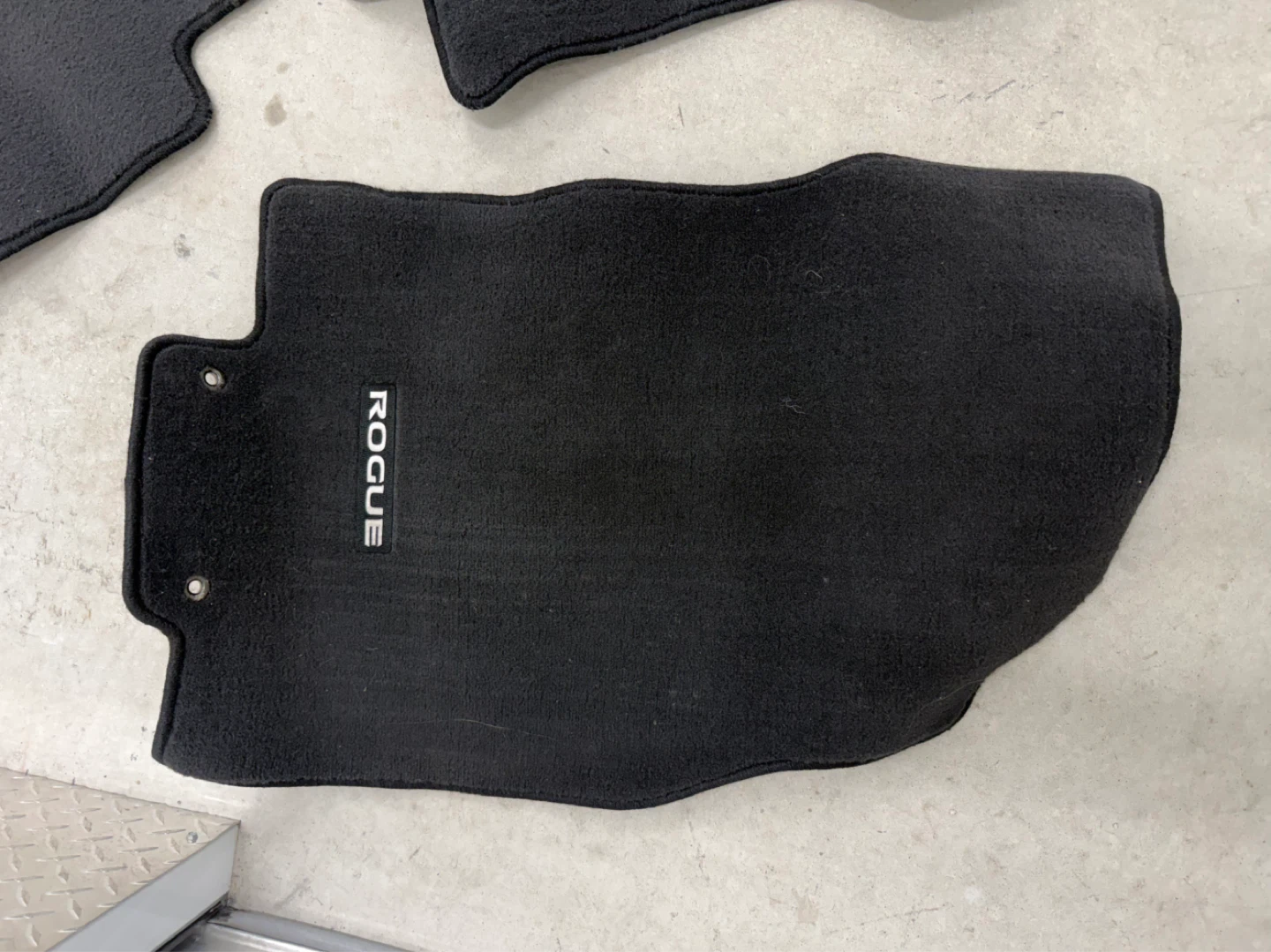 Set of Black Car Floor Mats "ROGUE" - photo 2