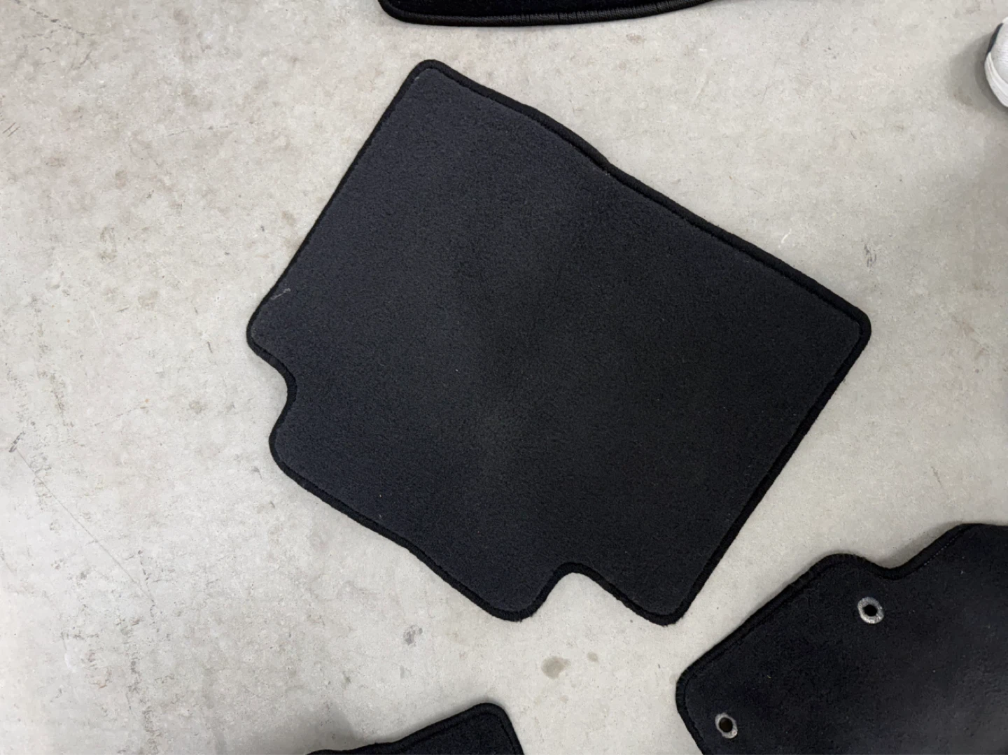 Set of Black Car Floor Mats "ROGUE" - photo 5