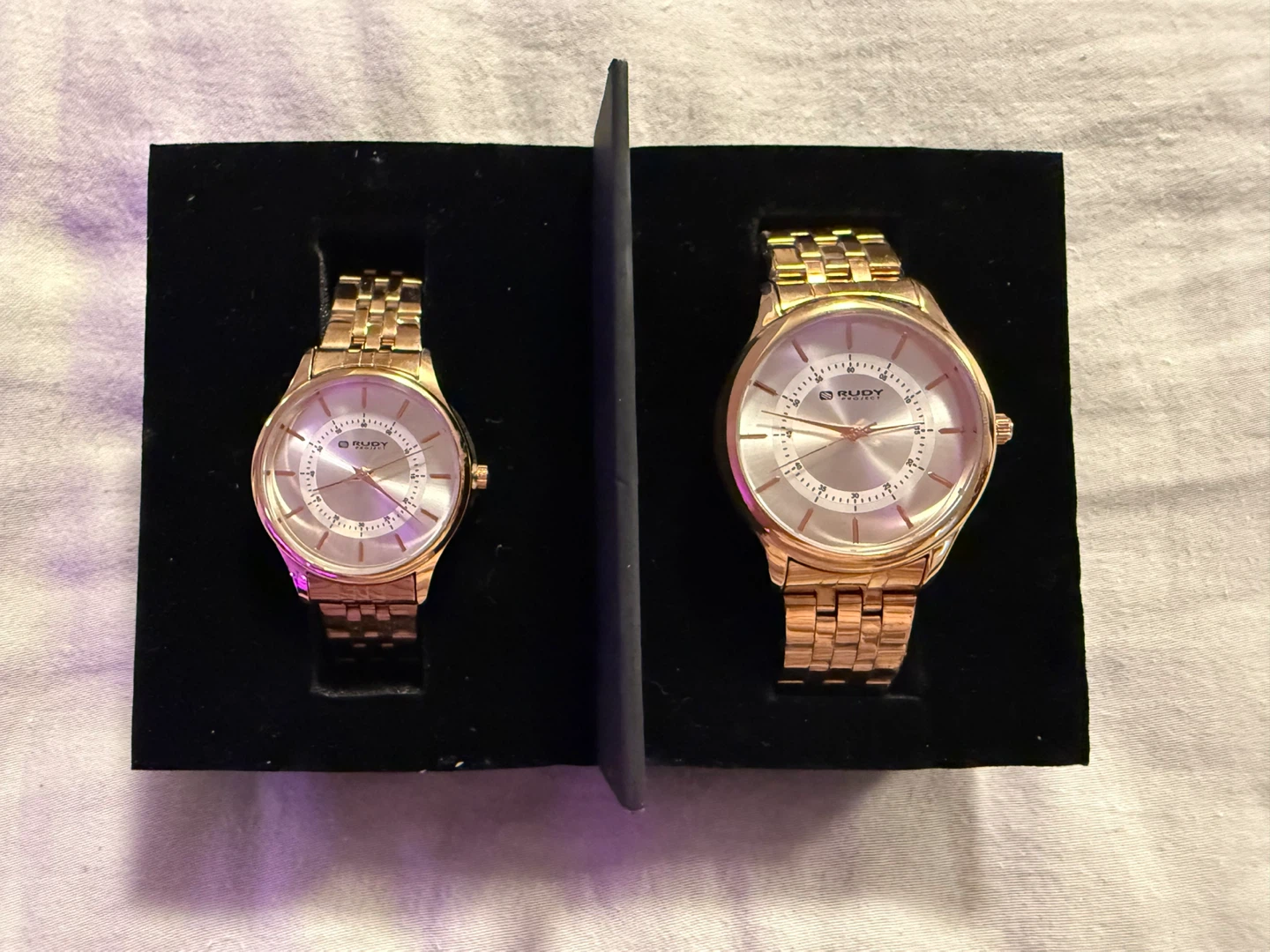 Rose Gold Couple Watch - photo 4