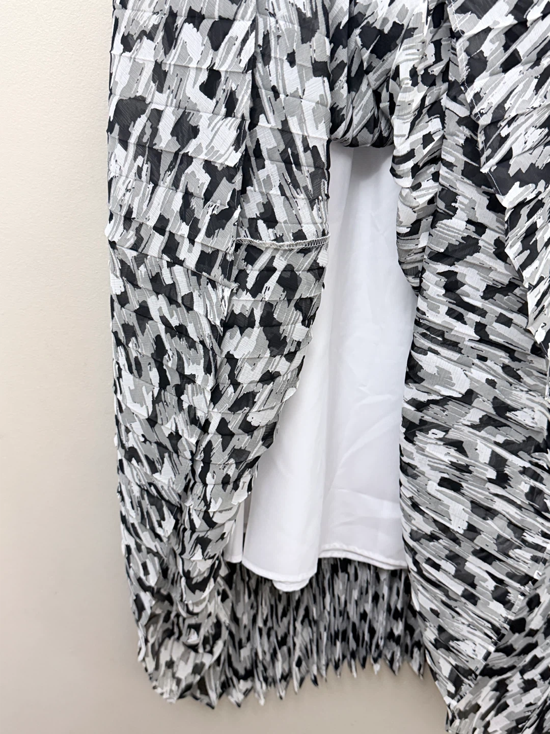 UNIQLO : C Pleated Midi Skirt - Size M - photo 4