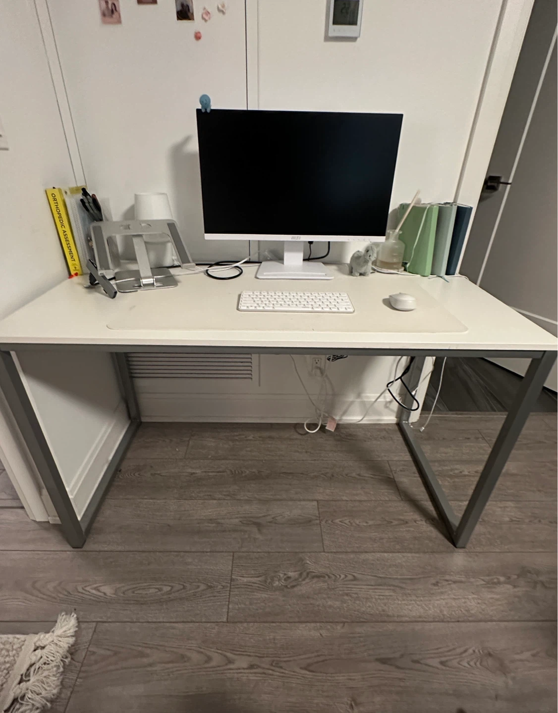 White MSI MP243XW Pro Monitor - photo 4