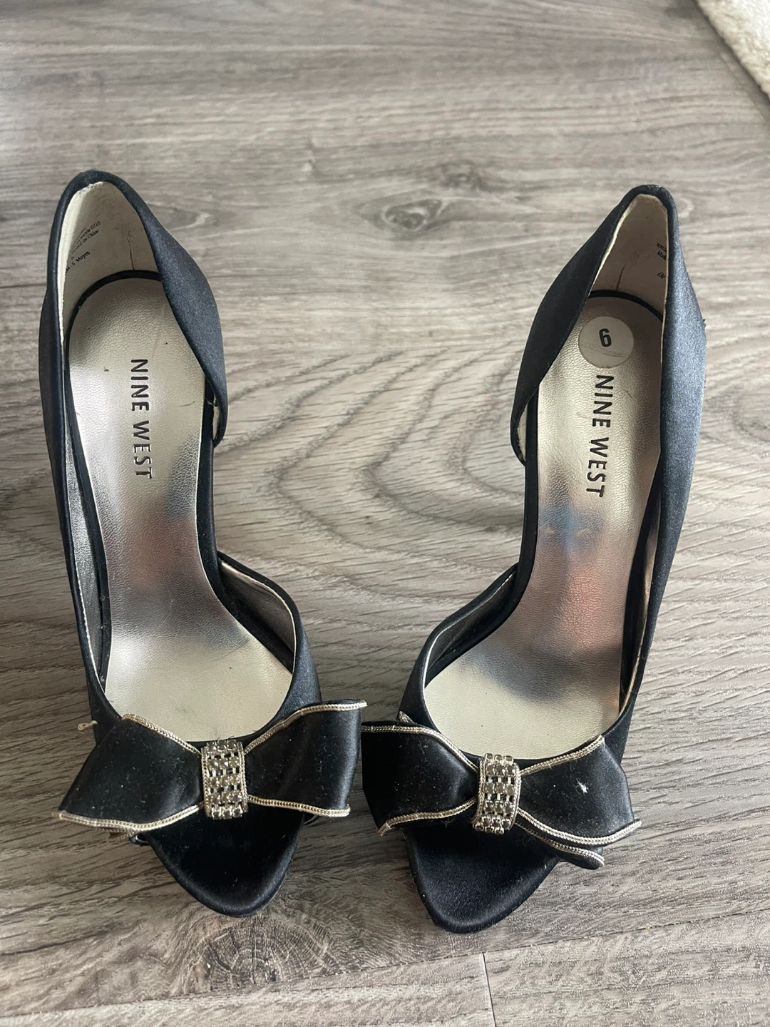 $10 for both. Size 6.