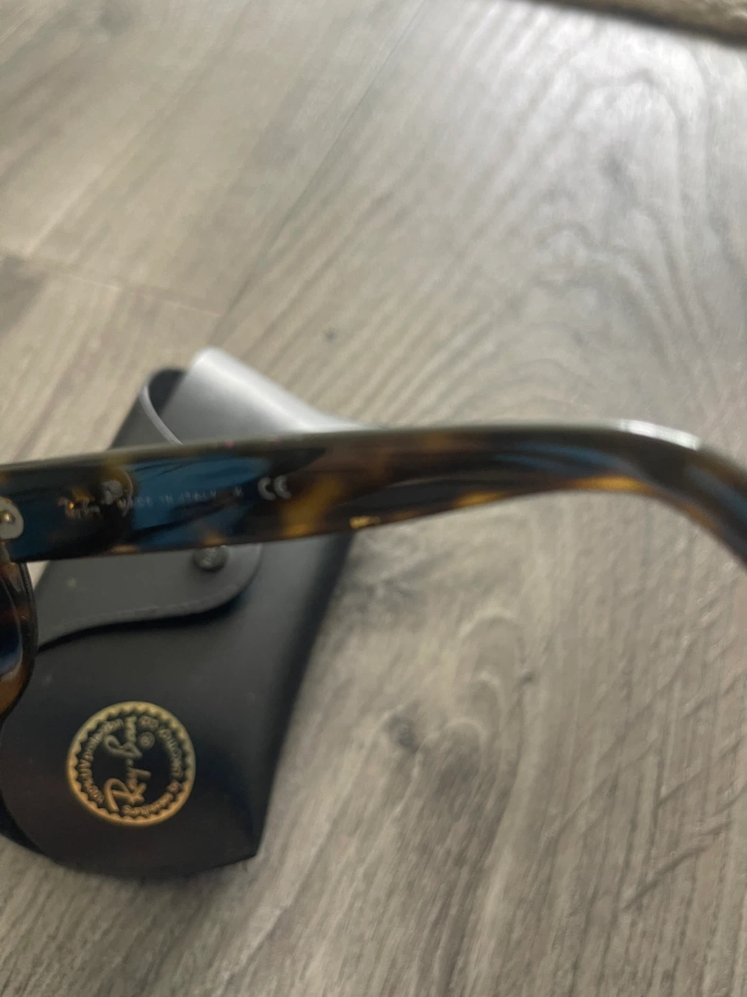 Ray-Ban Sunglasses - photo 3