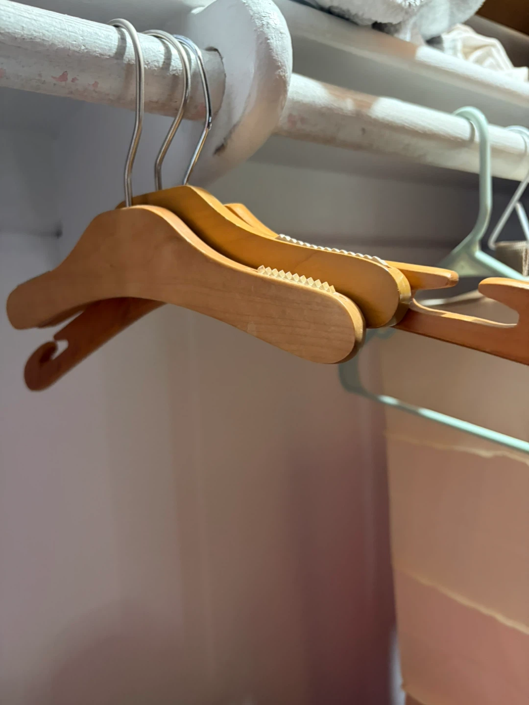 28- kids White Plastic and Wood Clothes Hangers - photo 3
