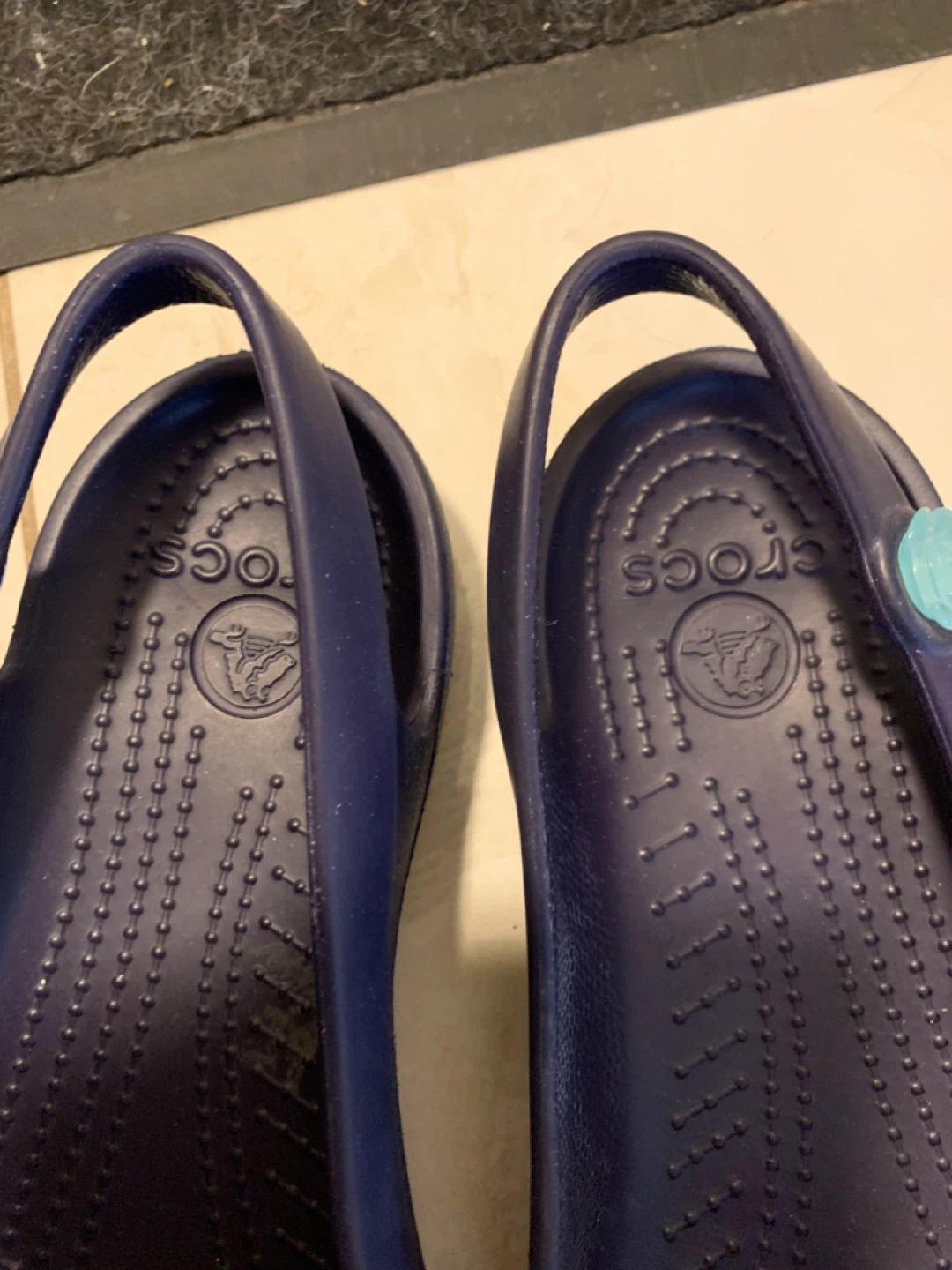 Crocs  Women's  Flats size 7 - photo 3
