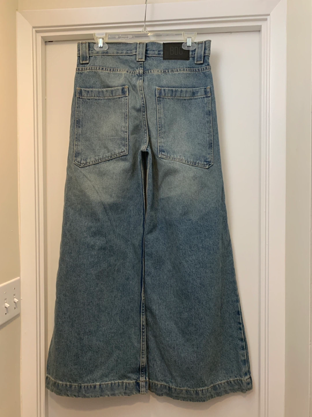 BDG "Conetti" Wide Leg Jeans - Light Wash - 30/30 - photo 2