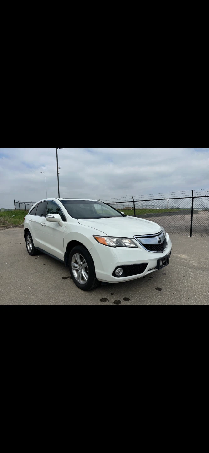 White Acura RDX SUV