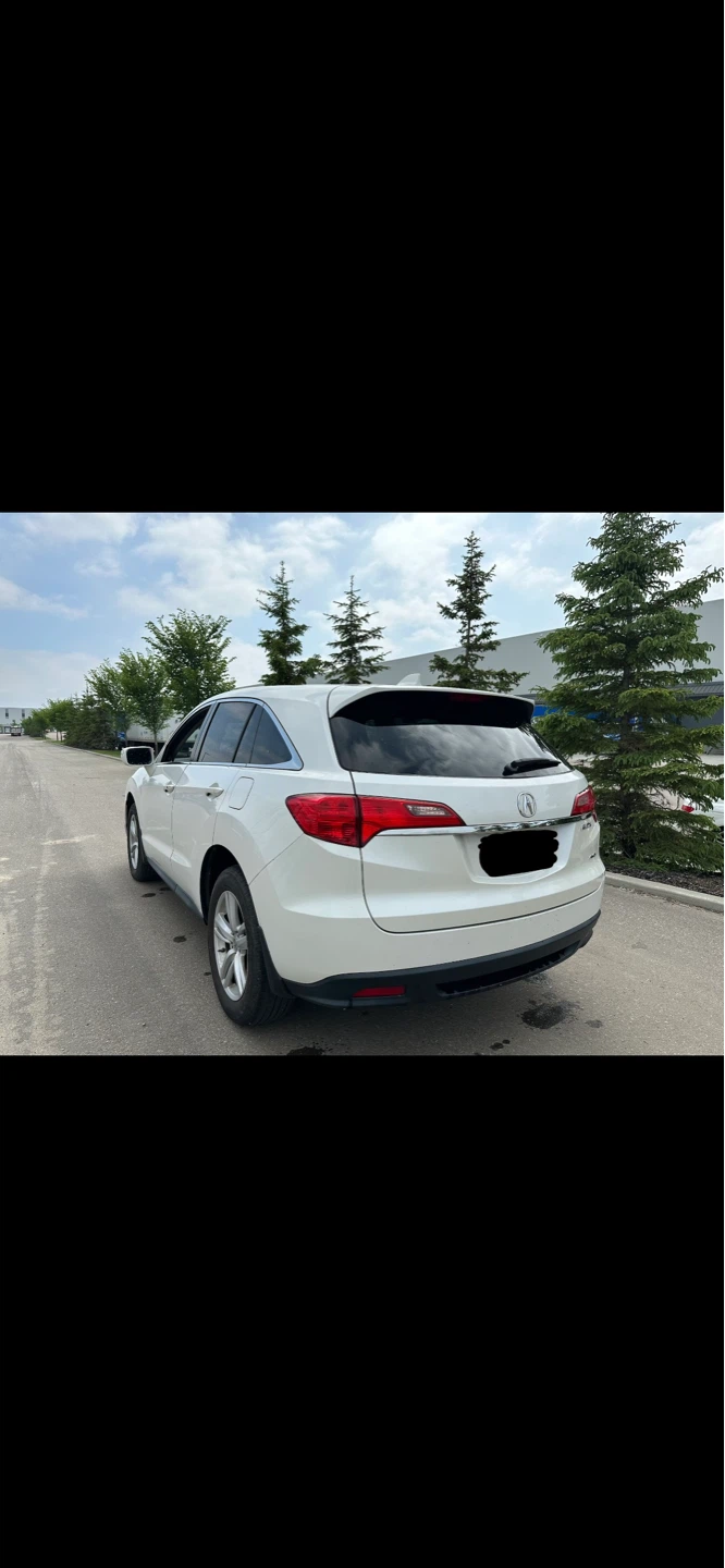 White Acura RDX SUV - photo 3