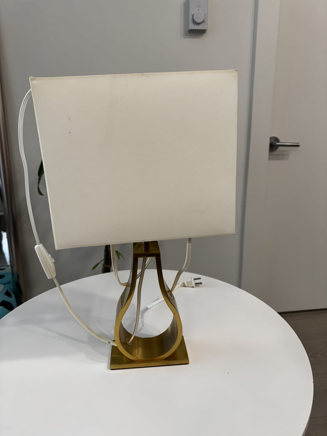 Fashion Table lamp *$30 for 2!! - photo 4