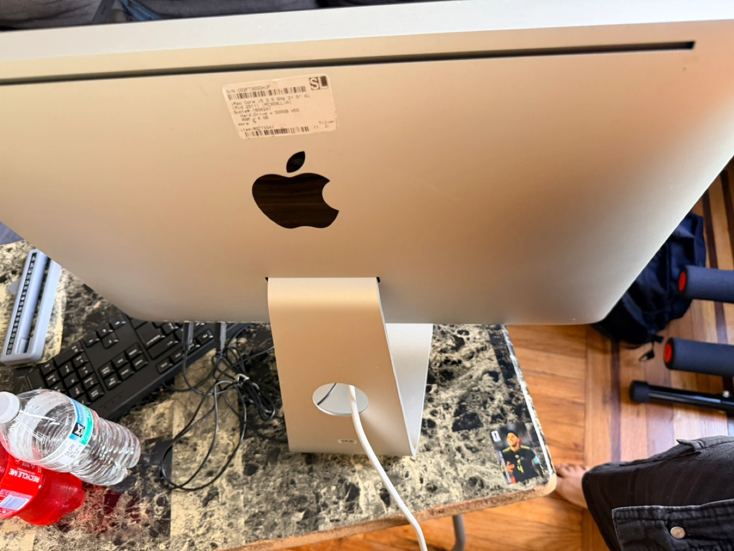 Apple iMac 21.5-inch (Mid 2011) Intel Core i5 Computer