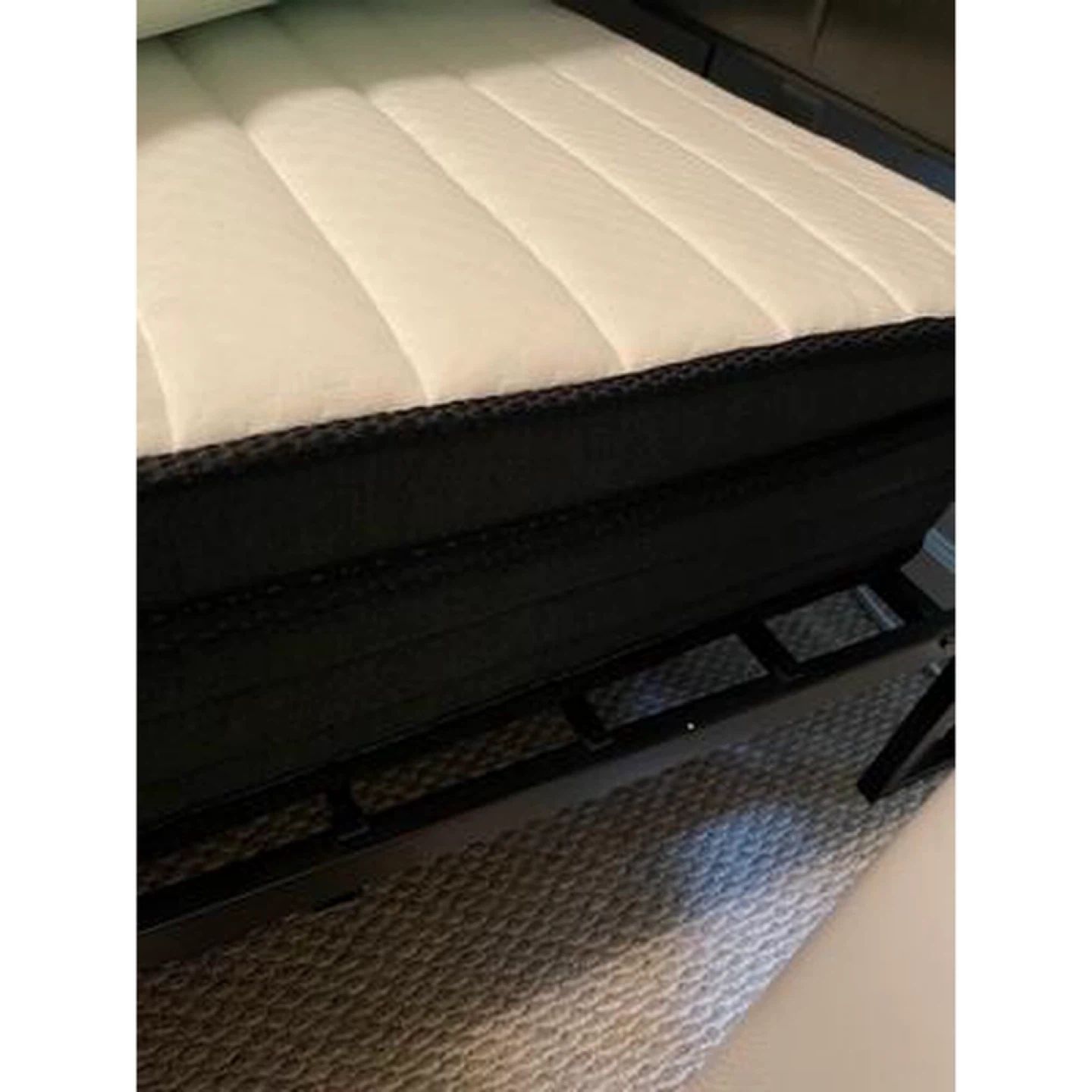 Queen Mattress Memory Foam 10 Inch Hybrid