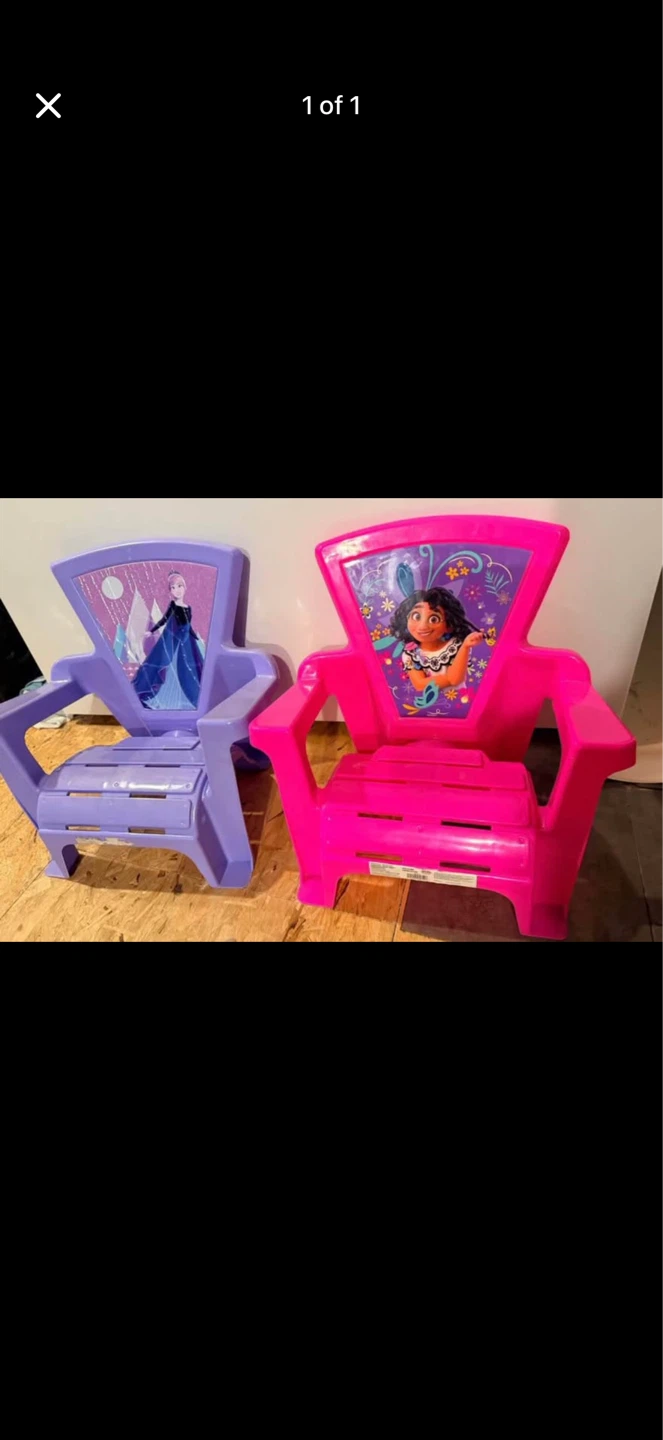 Kids Plastic Chairs - Frozen & Encanto Themed