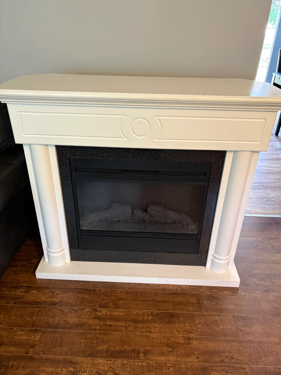 Muskoka Electric Fireplace MF828-2