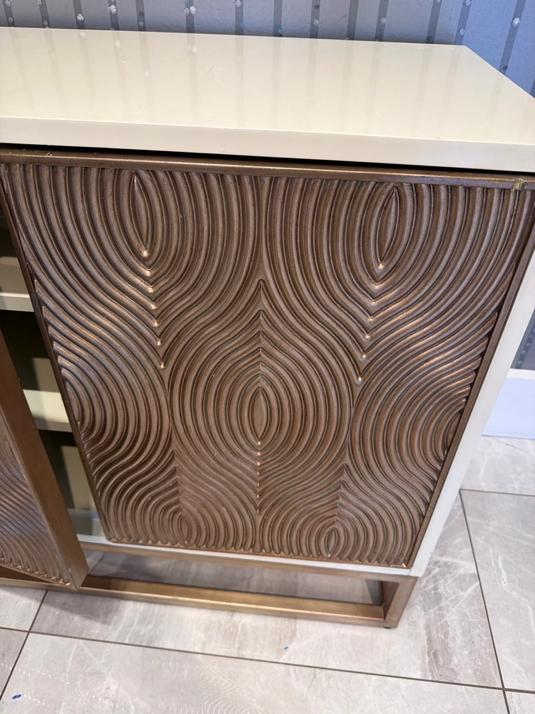 Cream and Bronze Accent Cabinet - photo 4