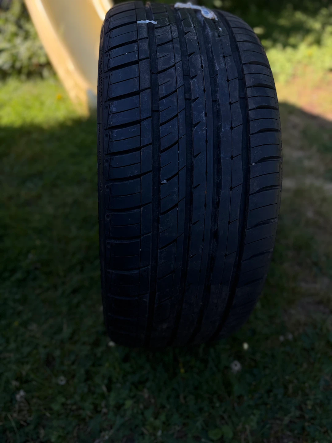 Set of 4 Black Alloy Wheels with Tires - photo 5