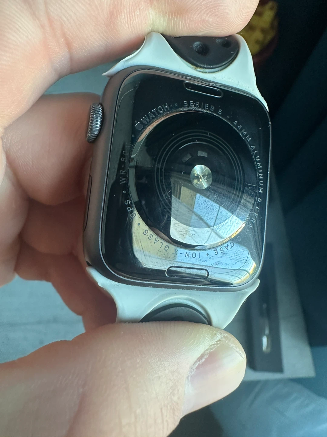 Apple Watch Series 5 GPS 44mm - photo 3