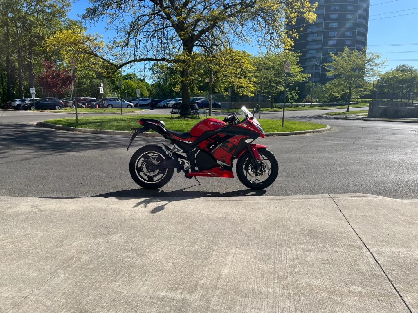 Red E-bike Sport Motorcycle - photo 2