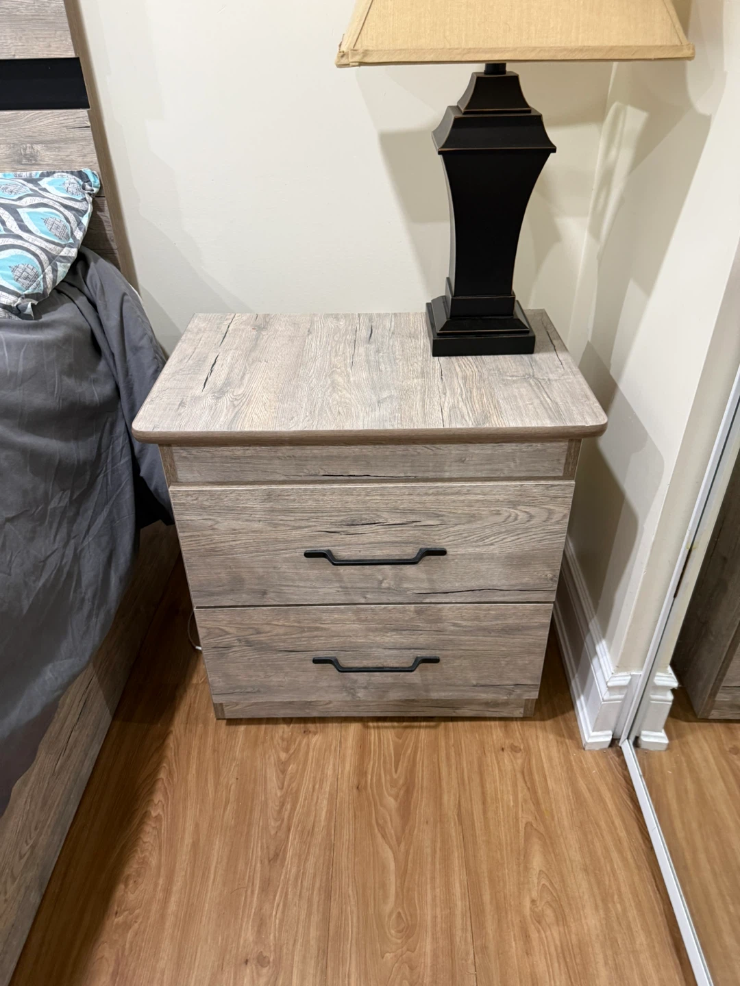 Two-drawer nightstand - photo 2