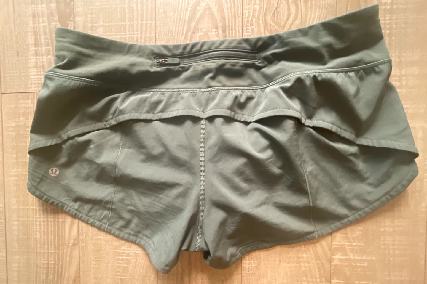 Lululemon Shorts - photo 3