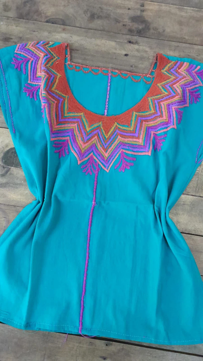 Embroidered Mexican Style Blouses - photo 3