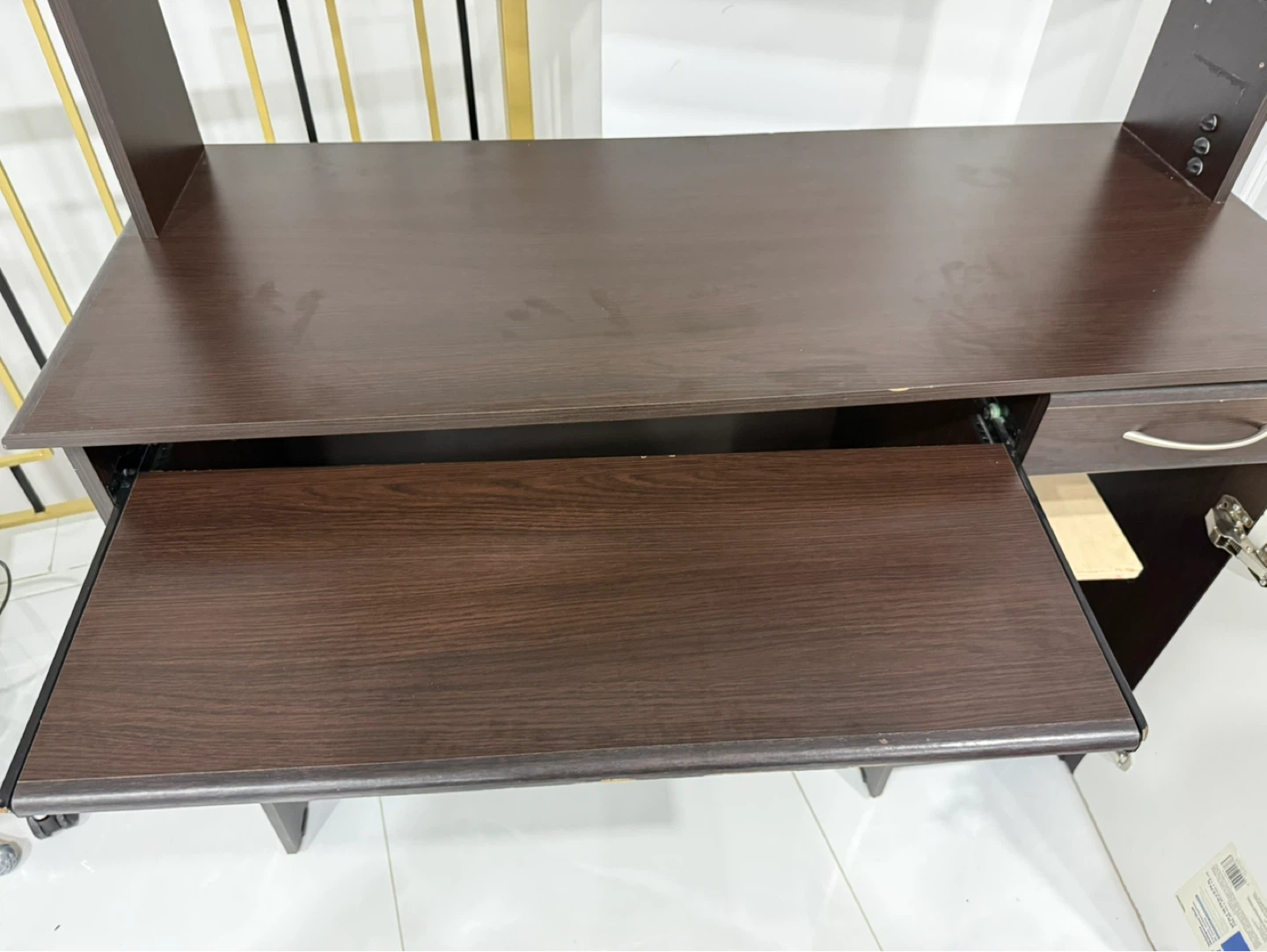 FREE - Computer Desk - photo 4