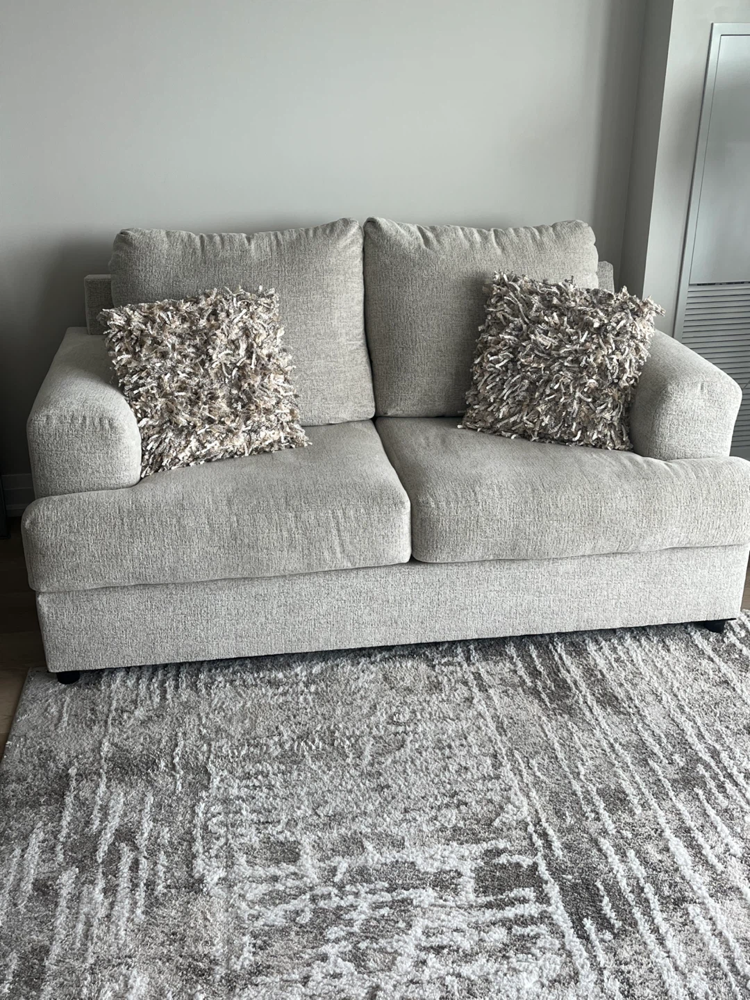 Ashley Soletren Loveseat - photo 4