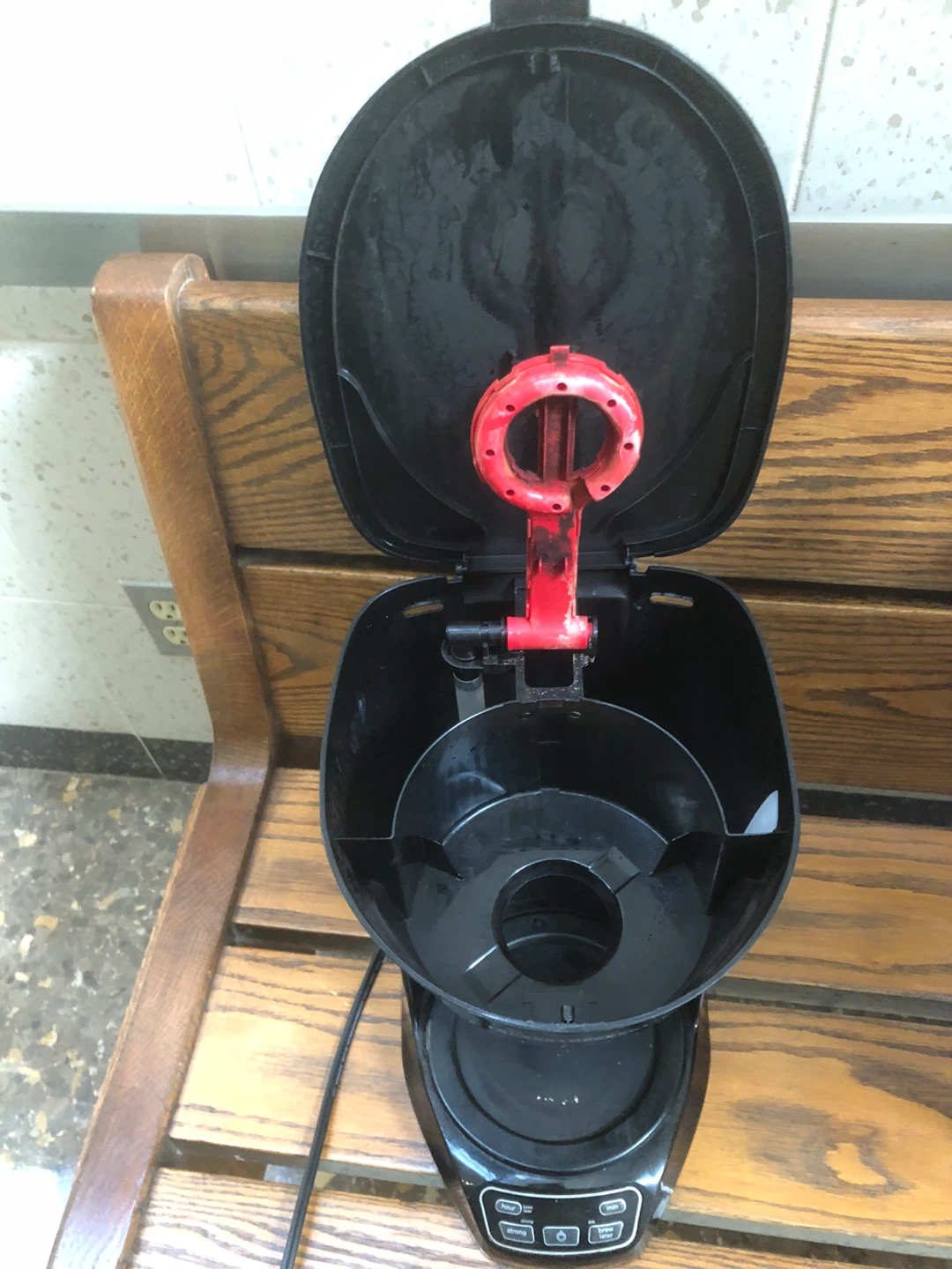 Black+Decker 12-Cup Programmable Coffee Maker - photo 3