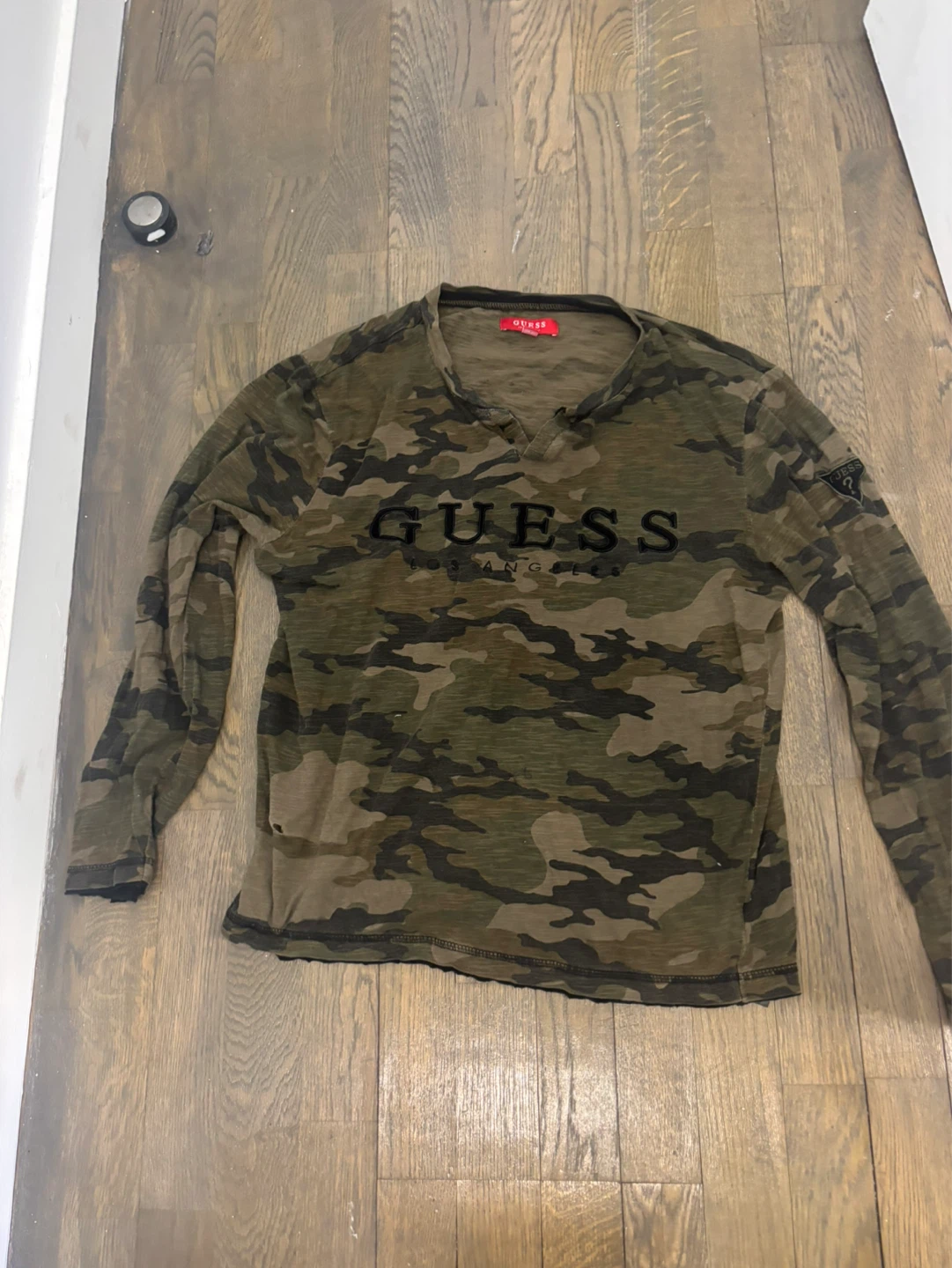 Vintage Guess Camo Top (Medium)