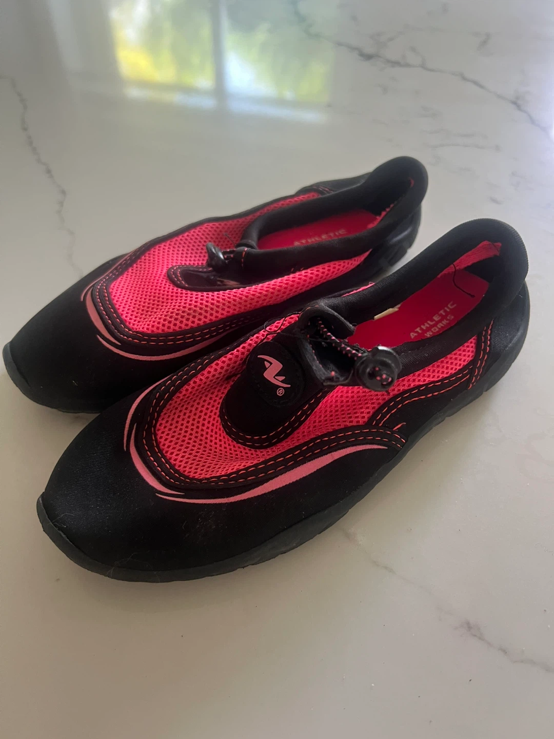Athletic Works Water Shoes Size 13/1