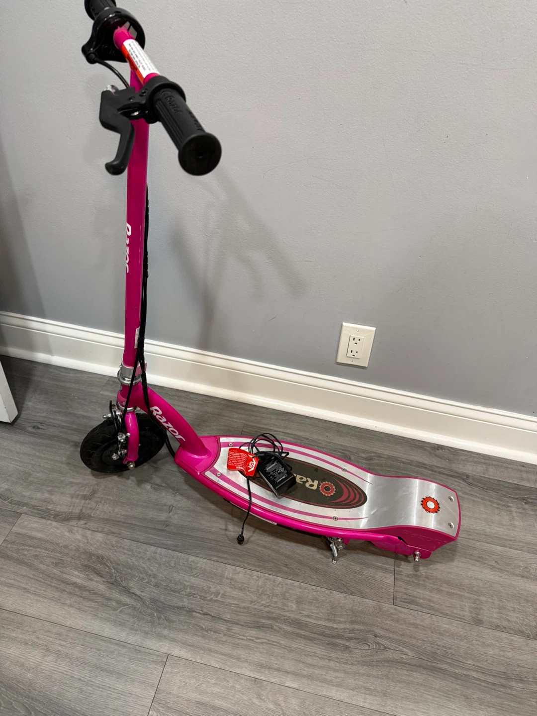Razor E100 Electric Scooter - Pink - photo 2