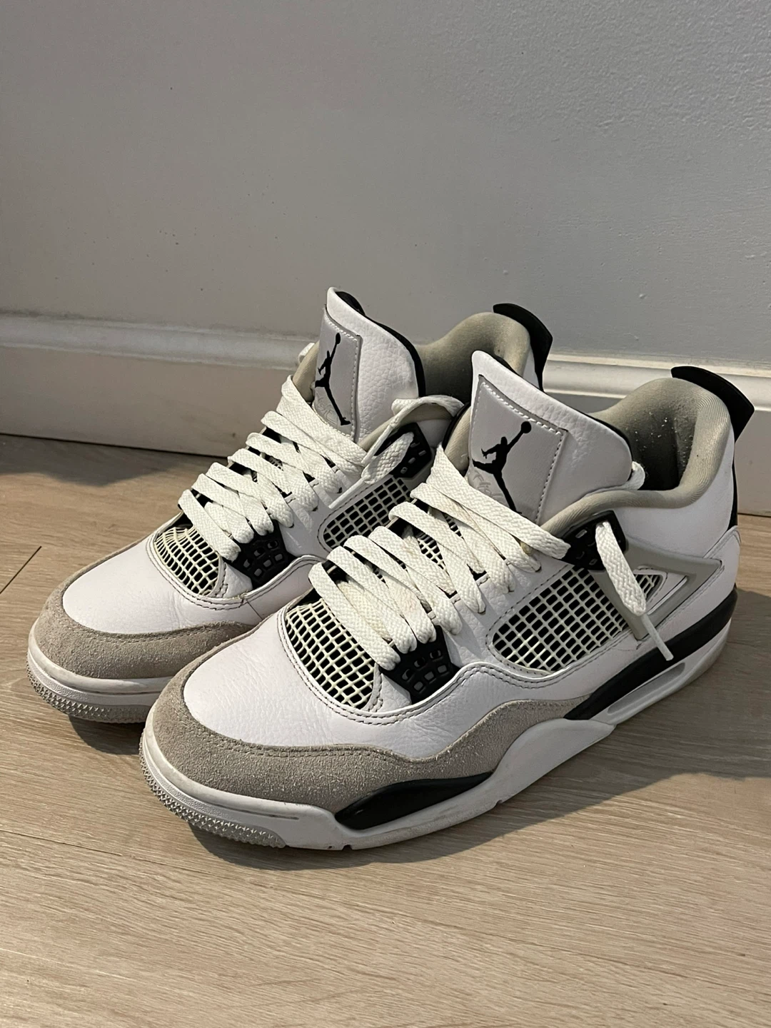 Military Black Jordan 4 ⚽️