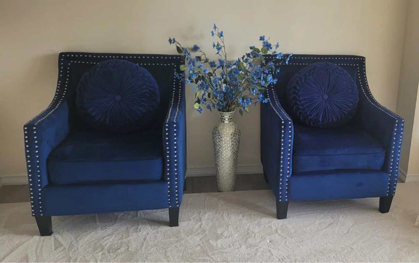 Blue Velvet Accent Chair - photo 2