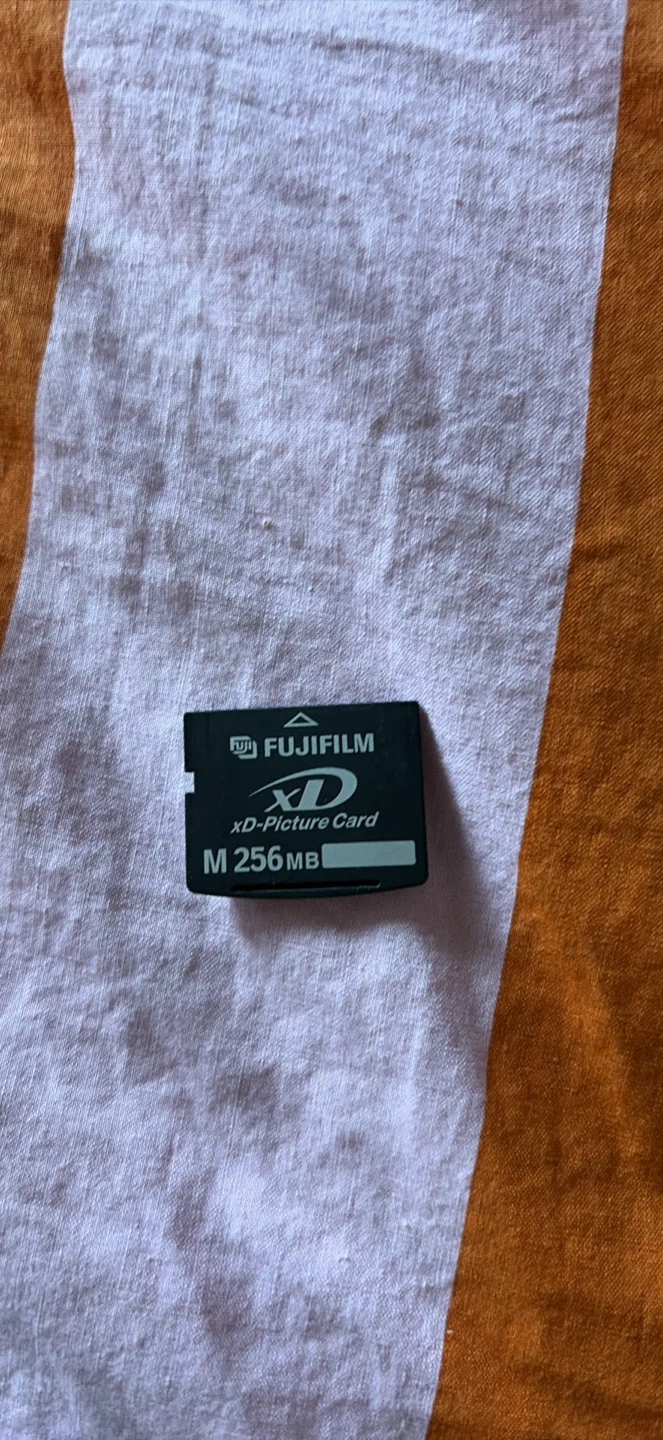 Digital camera - photo 4