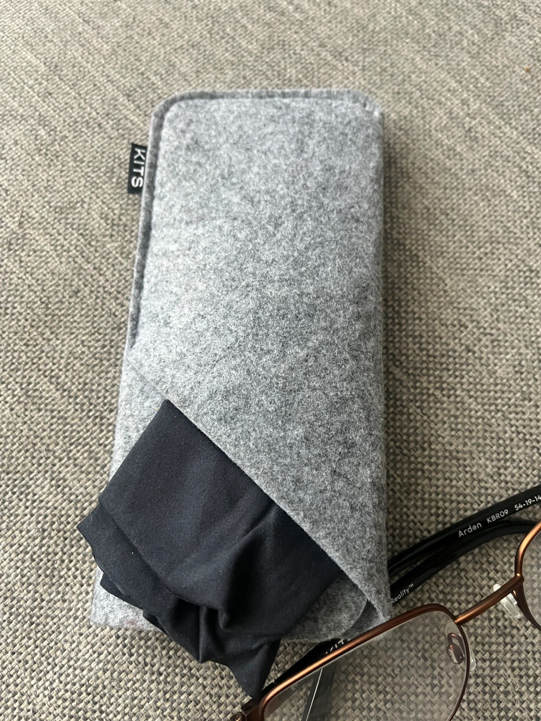 KITS Arden Glasses with Case - photo 3