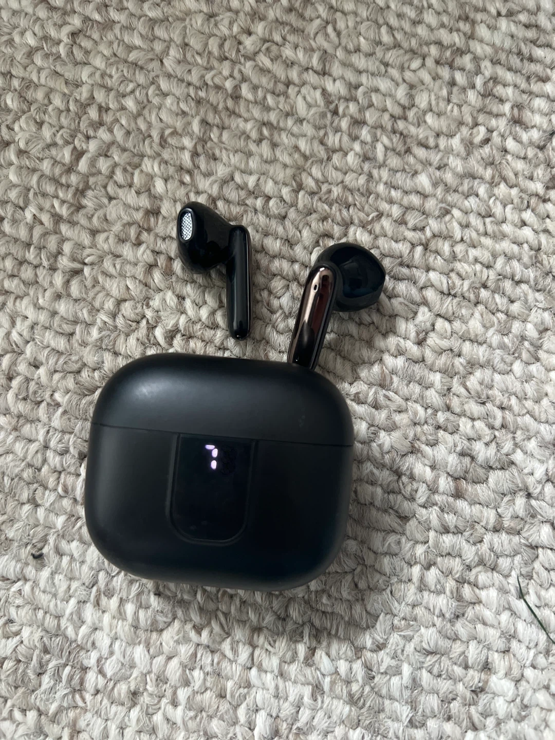 J15 True Wireless earbuds - photo 2
