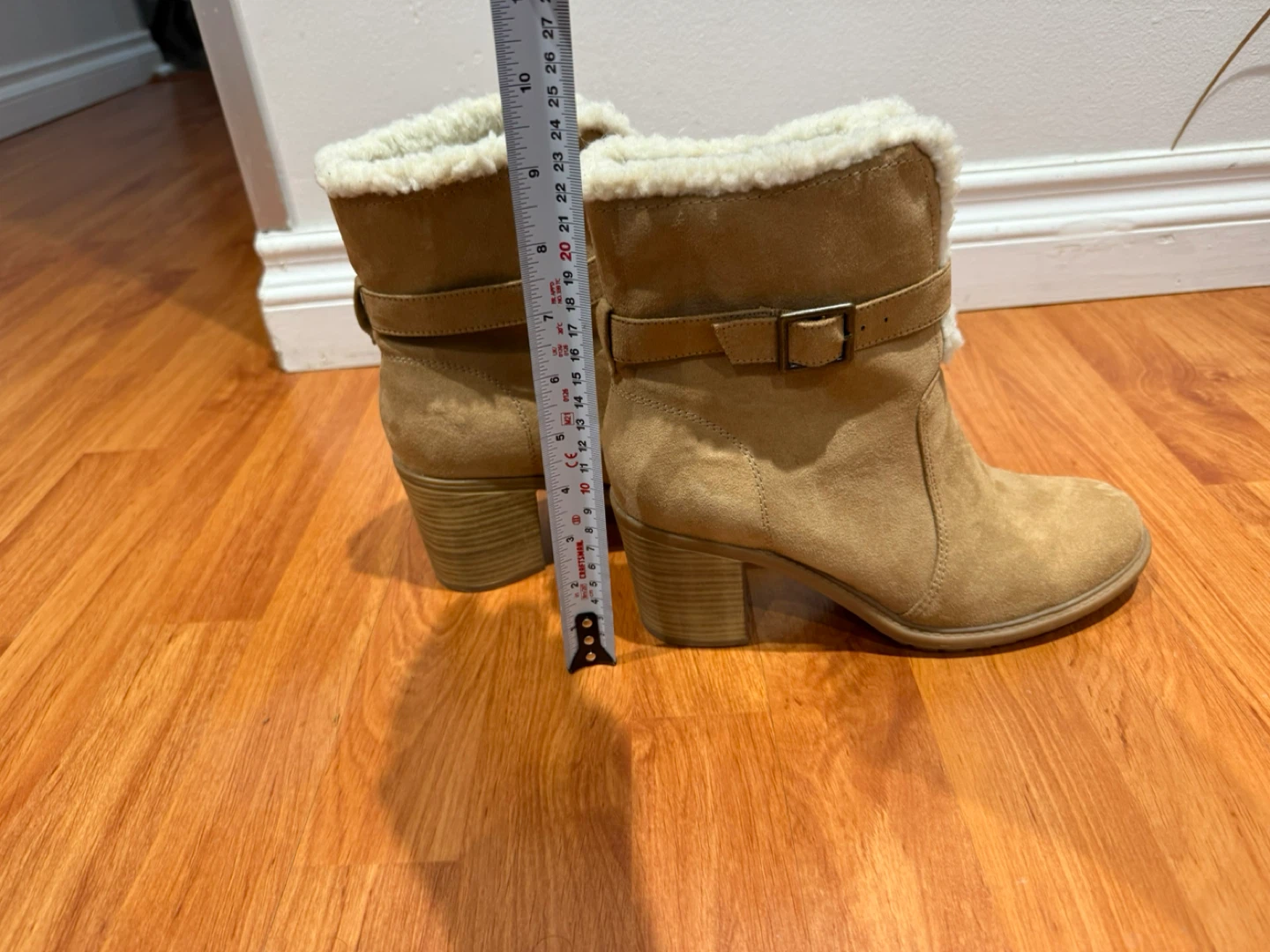 American Eagle Faux Suede Winter Boots - photo 4