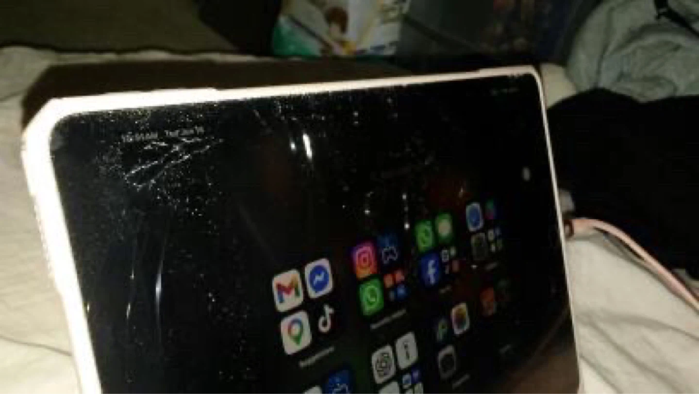 ipad pro 2017- PARTS ONLY- need gone