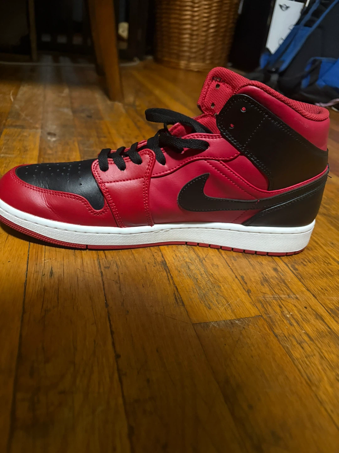 Air jordan 1 reversed bred - photo 2