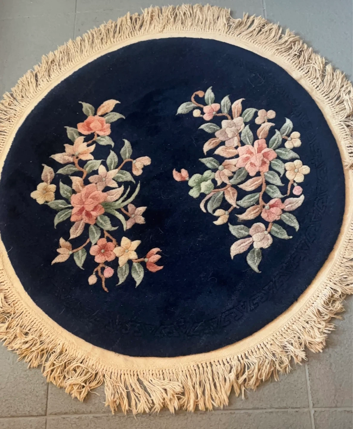 Oriental Chinese Wool Round Floral Rug